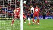 精彩!萨卡爆射世界波直入死角!英格兰20分钟3-0领先威尔士