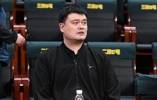 一度登顶热搜!“姚明开始领养老金了”词条暂列第四